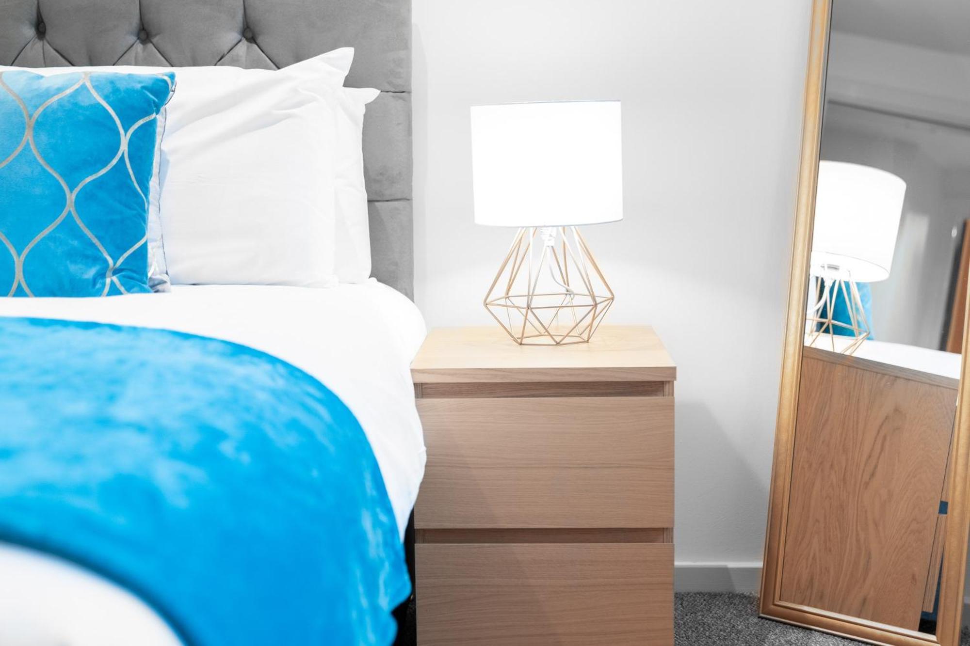 City Centre Apartment - 2 Bedroom - Secure Parking - Top Rated - 201M Birmingham Buitenkant foto